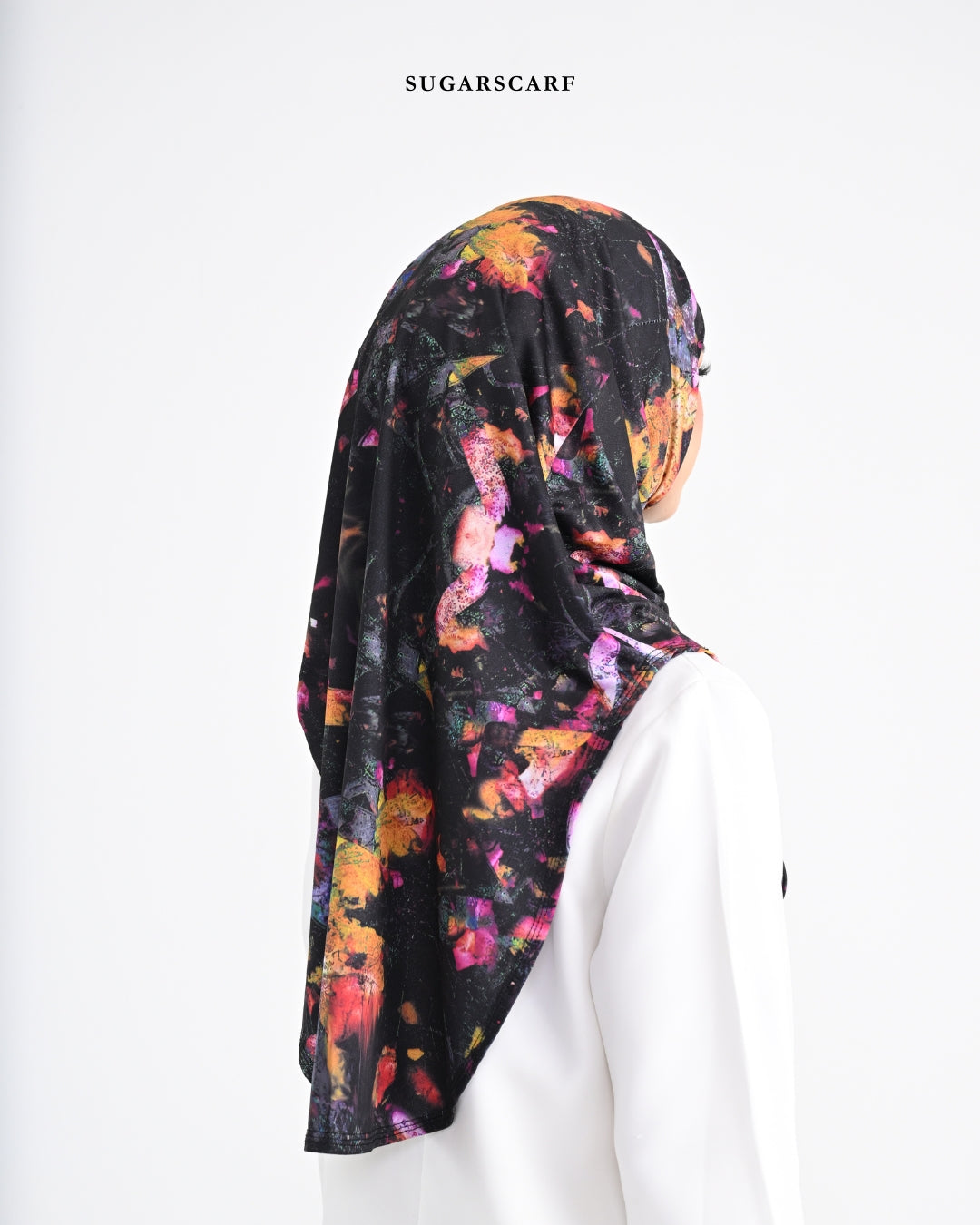 She is In the Bloom Iris Slip On Hijab (Yuna)
