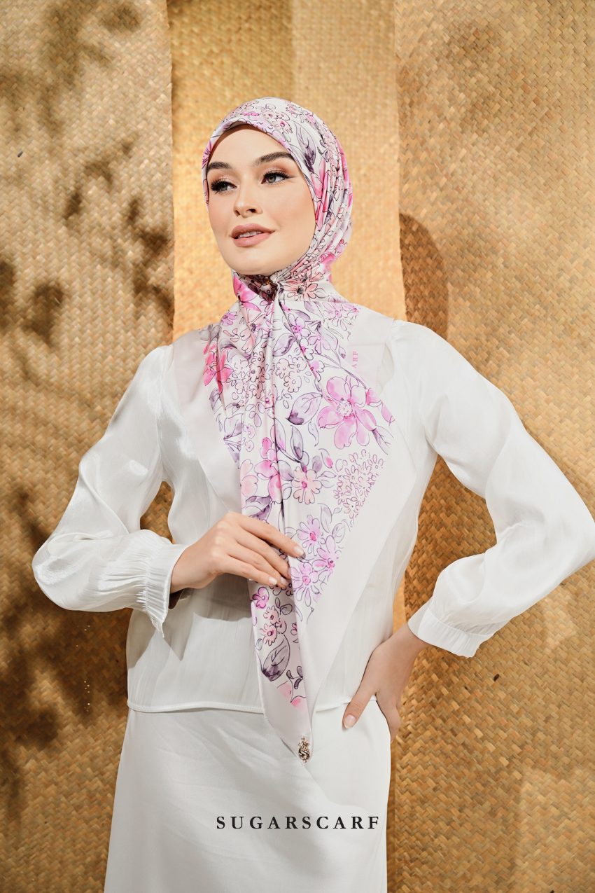 YES DEFECT - ( Square ) Seri Blooming Mixed Satin Silk Scarf ( NILA )