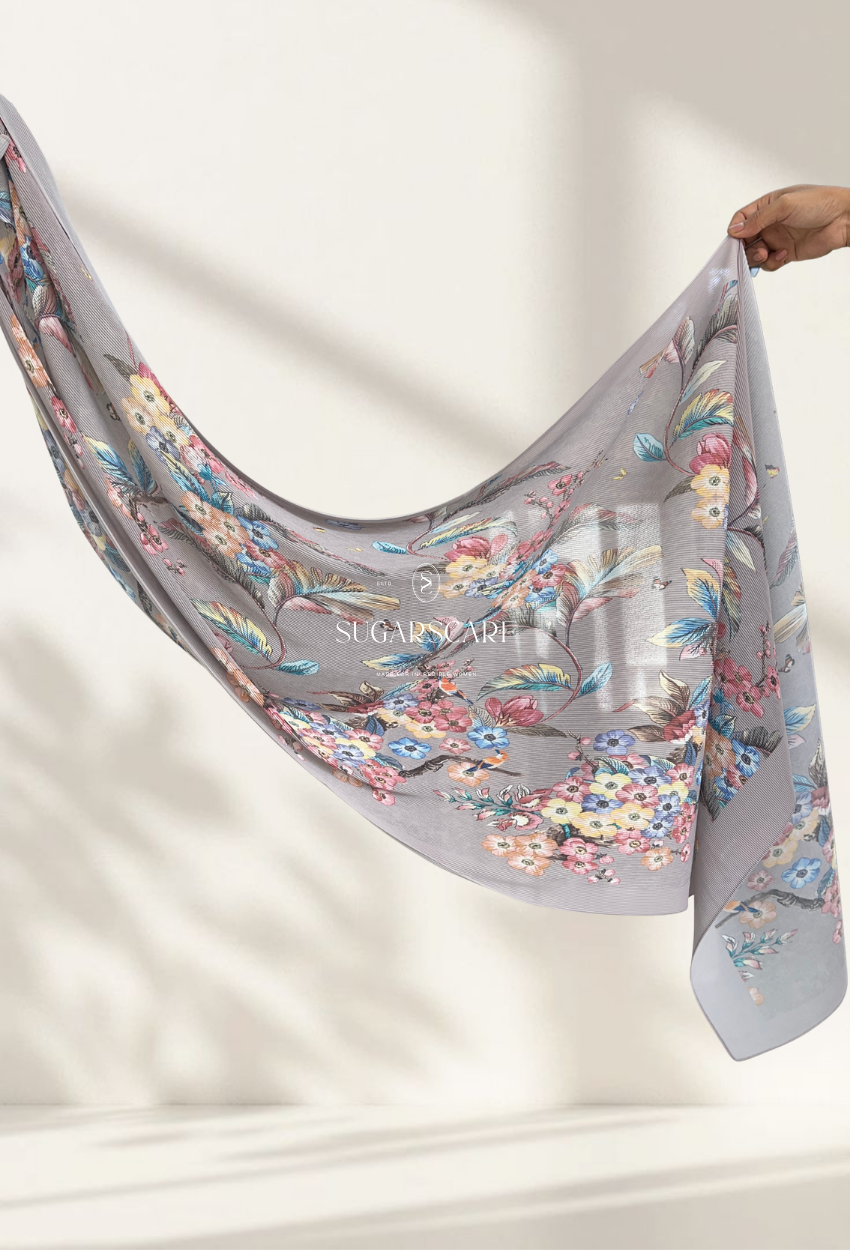 Fall In Love Wide Ultra Fine Pleated Shawl Ironless · Marion