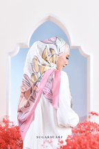 YES DEFECT - ( Square ) Garden of Hurrem Bloom Mixed Silk Satin Scarf ( SELINE )