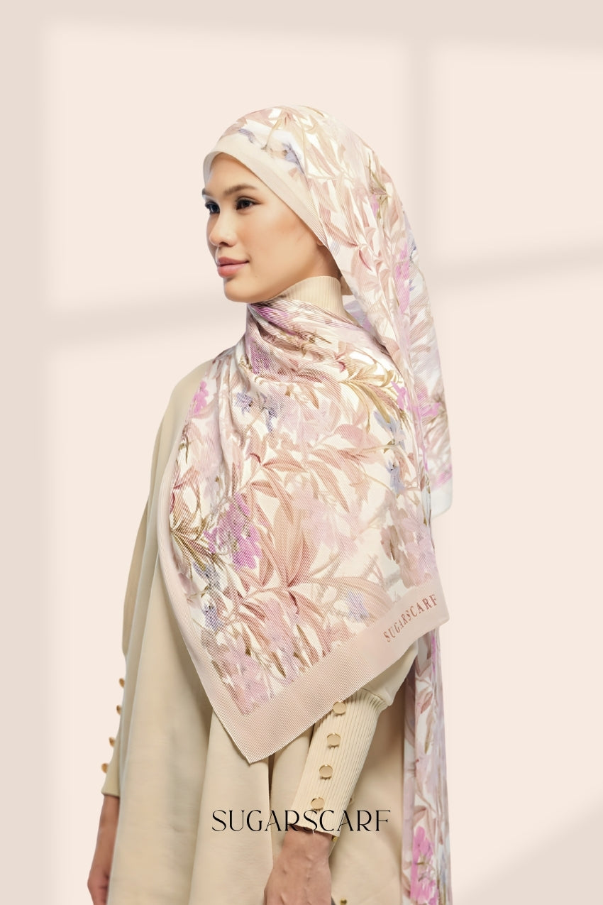 Jardin Full Wide Pleated Shawl in Soleil