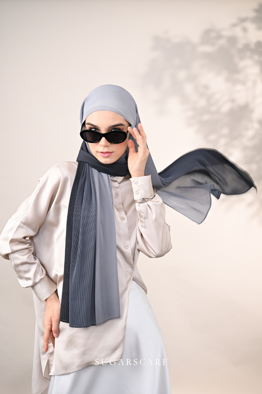 ( Full Wide Pleats Shawl ) Ombre ( Midnight )