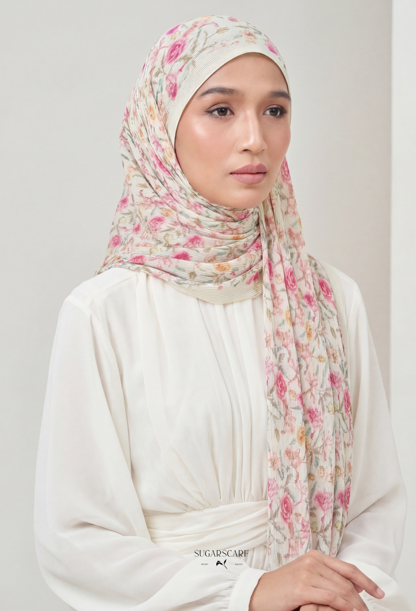 Fall In Love Wide Ultra Fine Pleated Shawl Ironless · in Nerissa