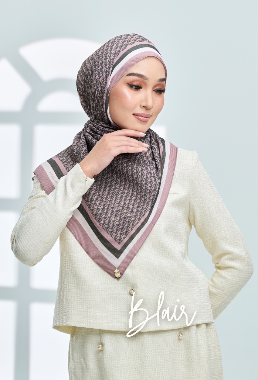 (SAMPLE) ( Full Wide Pleats Shawl ) Classy Monogram ( BLAIR )