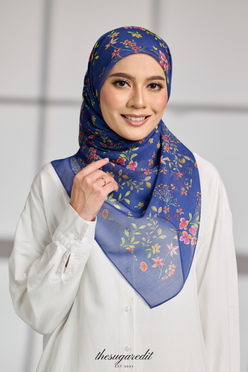 YES DEFECT - TSE Paris Cotton Voile Square Scarf Jess