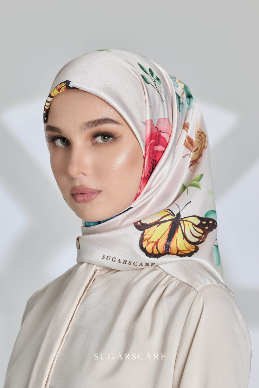 ( Square ) Garden of Hurrem Bloom Mixed Silk Satin Scarf ( JEHAN )