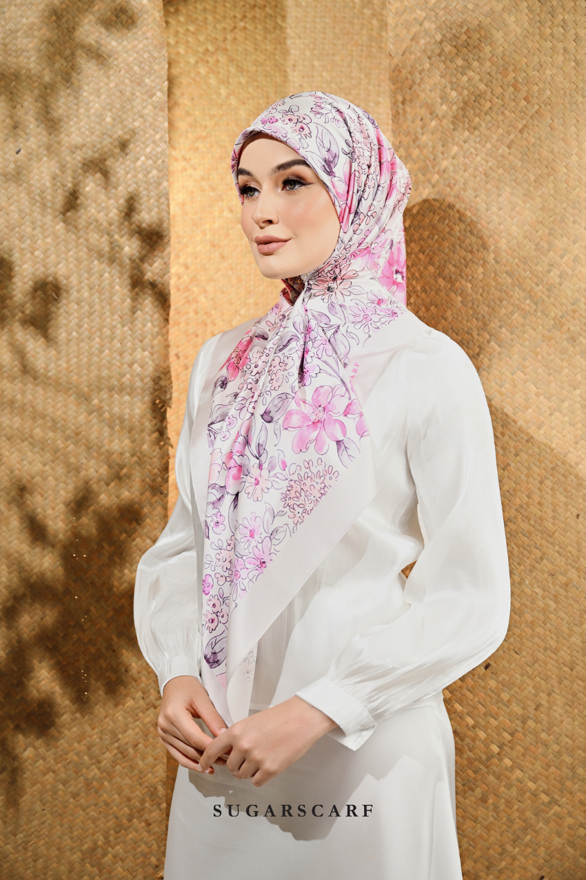 YES DEFECT - ( Square ) Seri Blooming Mixed Satin Silk Scarf ( NILA )