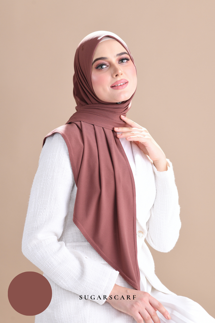 YES DEFECT - Claudia Triangle Style (Semi Instant Hijab) (Brick)