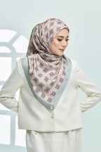 YES ( Square ) AS-IS Girl Boss Mixed Satin Silk Scarf ( Commitment )