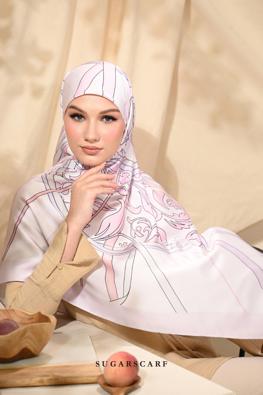 ( Square ) Classy Harmoni Mixed Satin Silk Scarf ( AFFINITY )