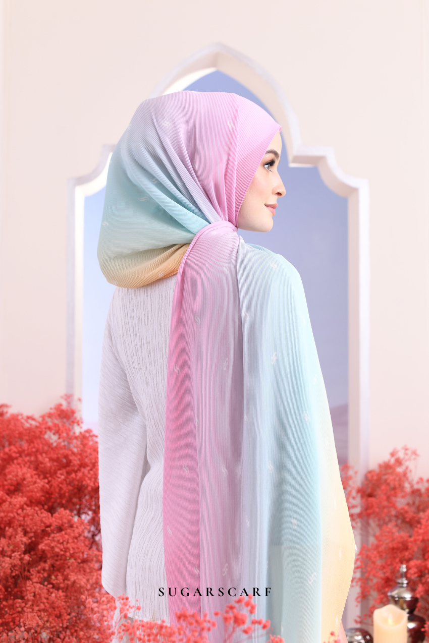 (SAMPLE) OmbreMonogram Pleated Shawl in Tokyo