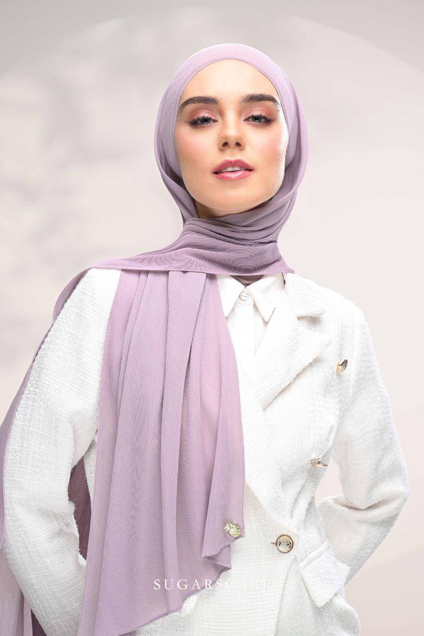 ( Full Wide Pleats Shawl ) Elegant Folds Everyday Ironless Pleats Shawl ( Lavender )