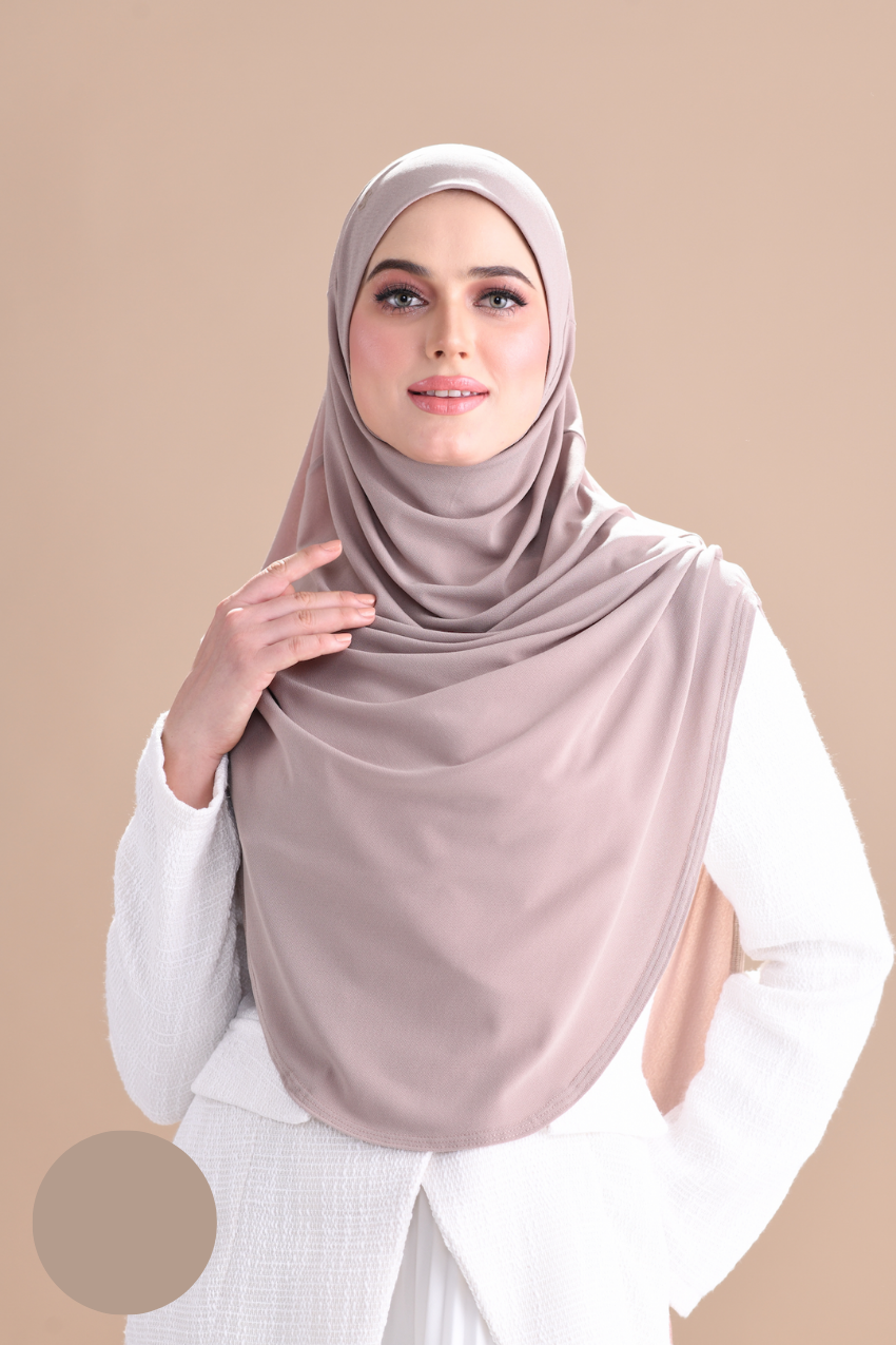 Iris Slip On Plain Hijab (Beige)