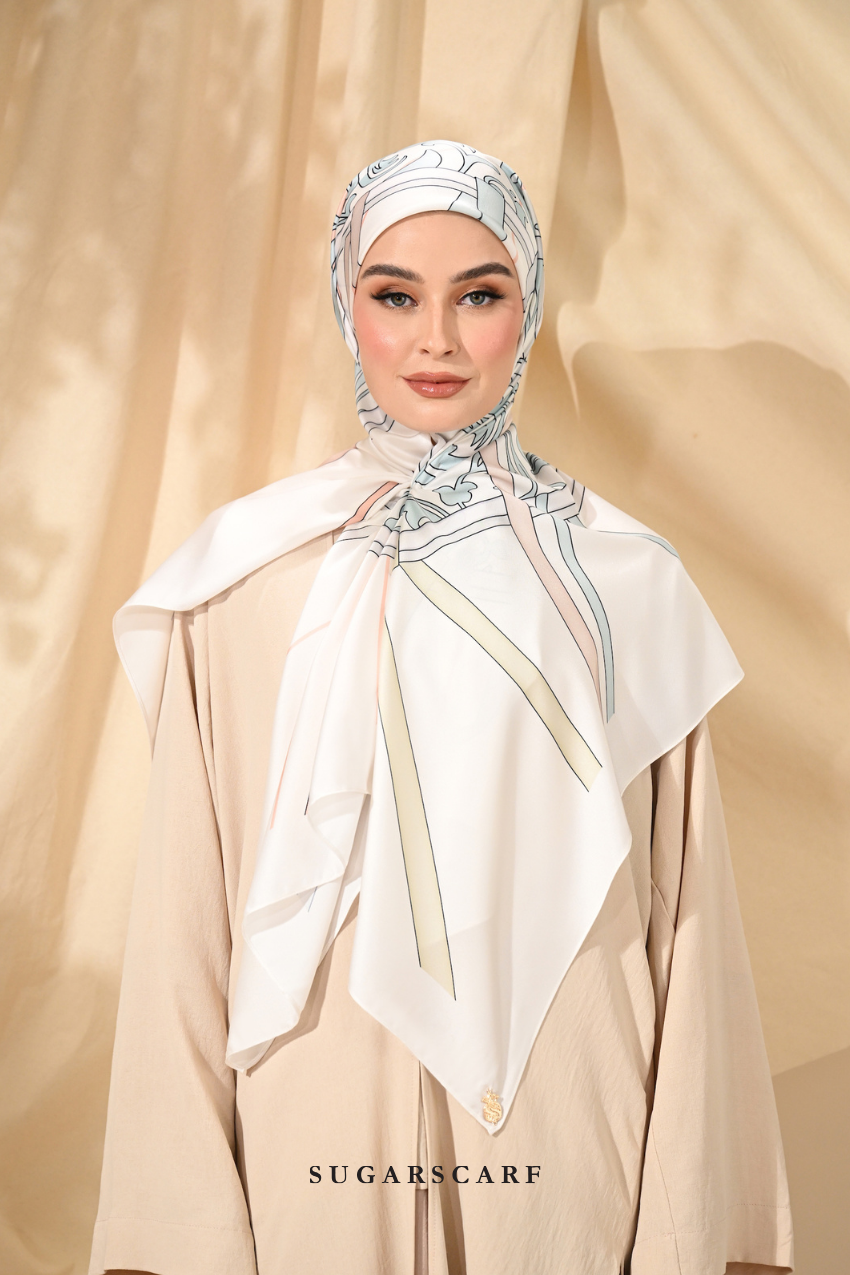 ( Square ) Classy Harmoni Mixed Satin Silk Scarf ( SISTERS )