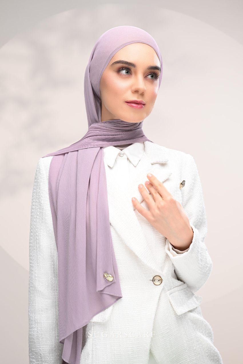 ( Full Wide Pleats Shawl ) Elegant Folds Everyday Ironless Pleats Shawl ( Lavender )