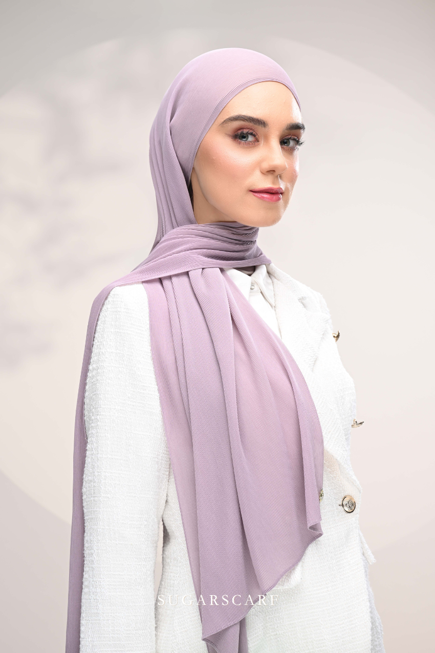 ( Full Wide Pleats Shawl ) Elegant Folds Everyday Ironless Pleats Shawl ( Lavender )