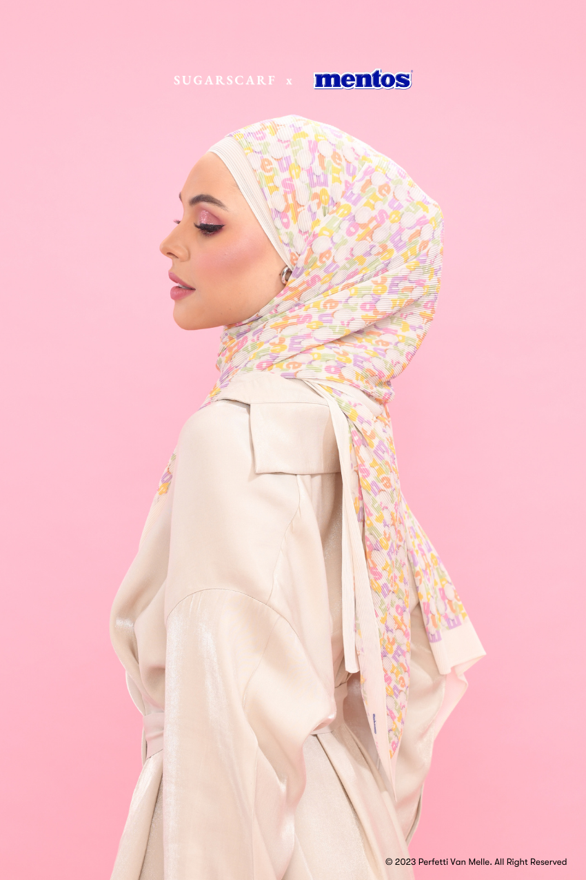 YES DEFECT ( Full Wide Pleats Shawl ) SS x Mentos in Fruity