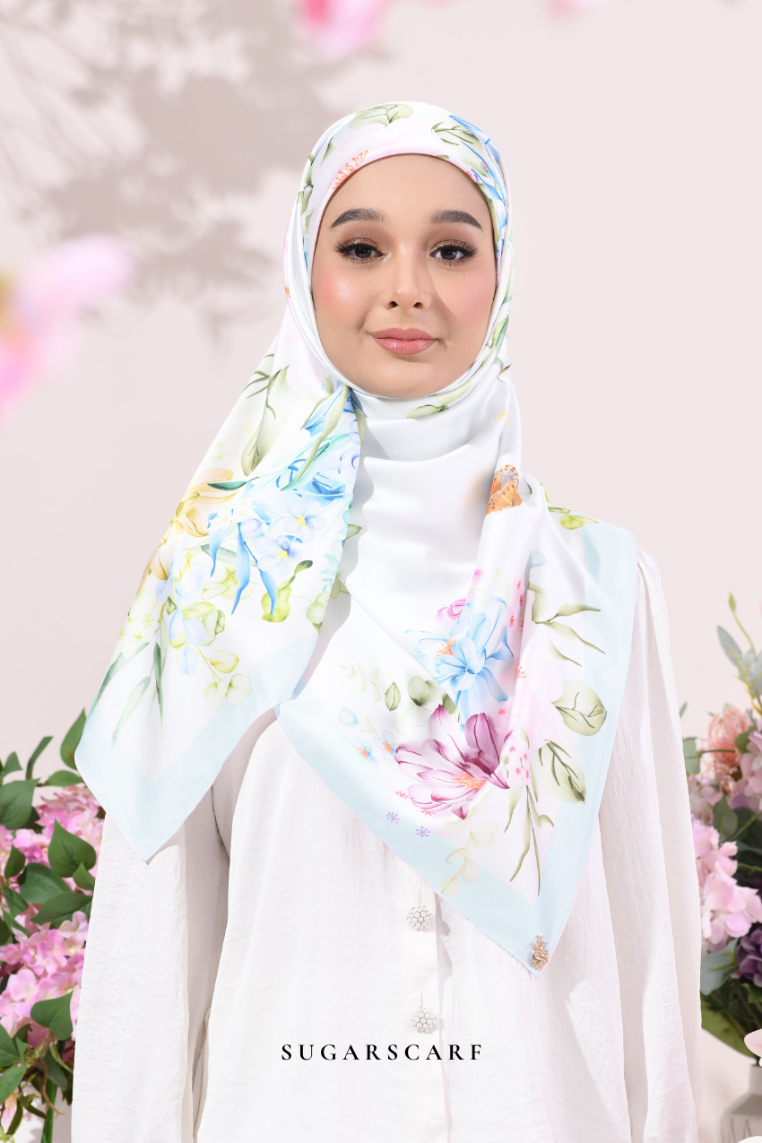 Soulful Bloom Mixed Silk Satin Square in Laila ( Blue)
