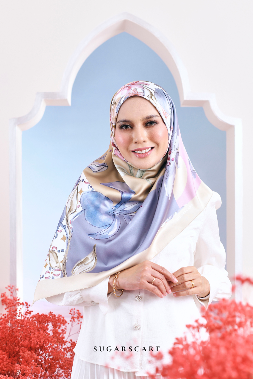 YES ( Square ) Garden of Hurrem Bloom Mixed Silk Satin Scarf ( NADINE )