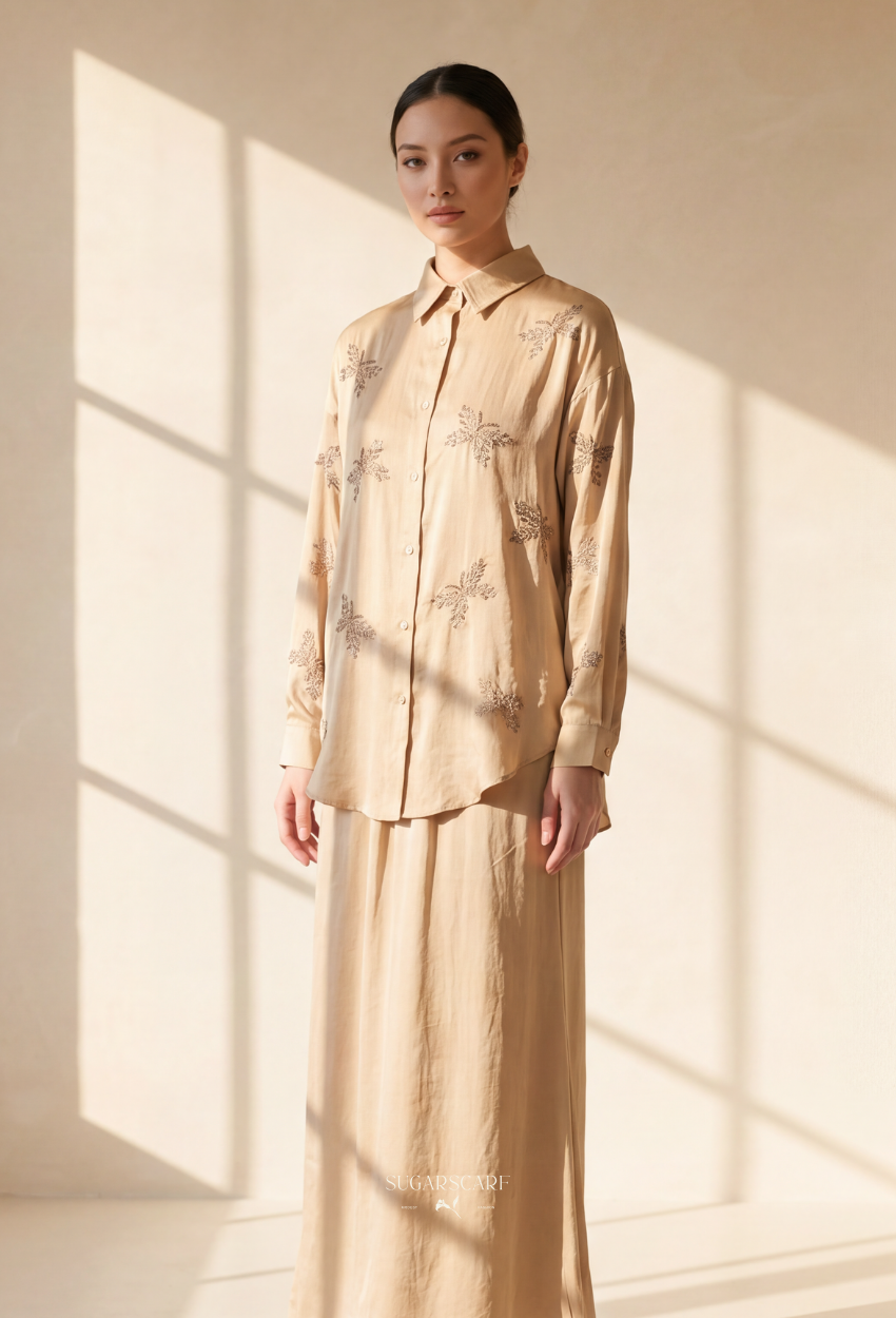 Geri Silky-Tencel Set In Beige
