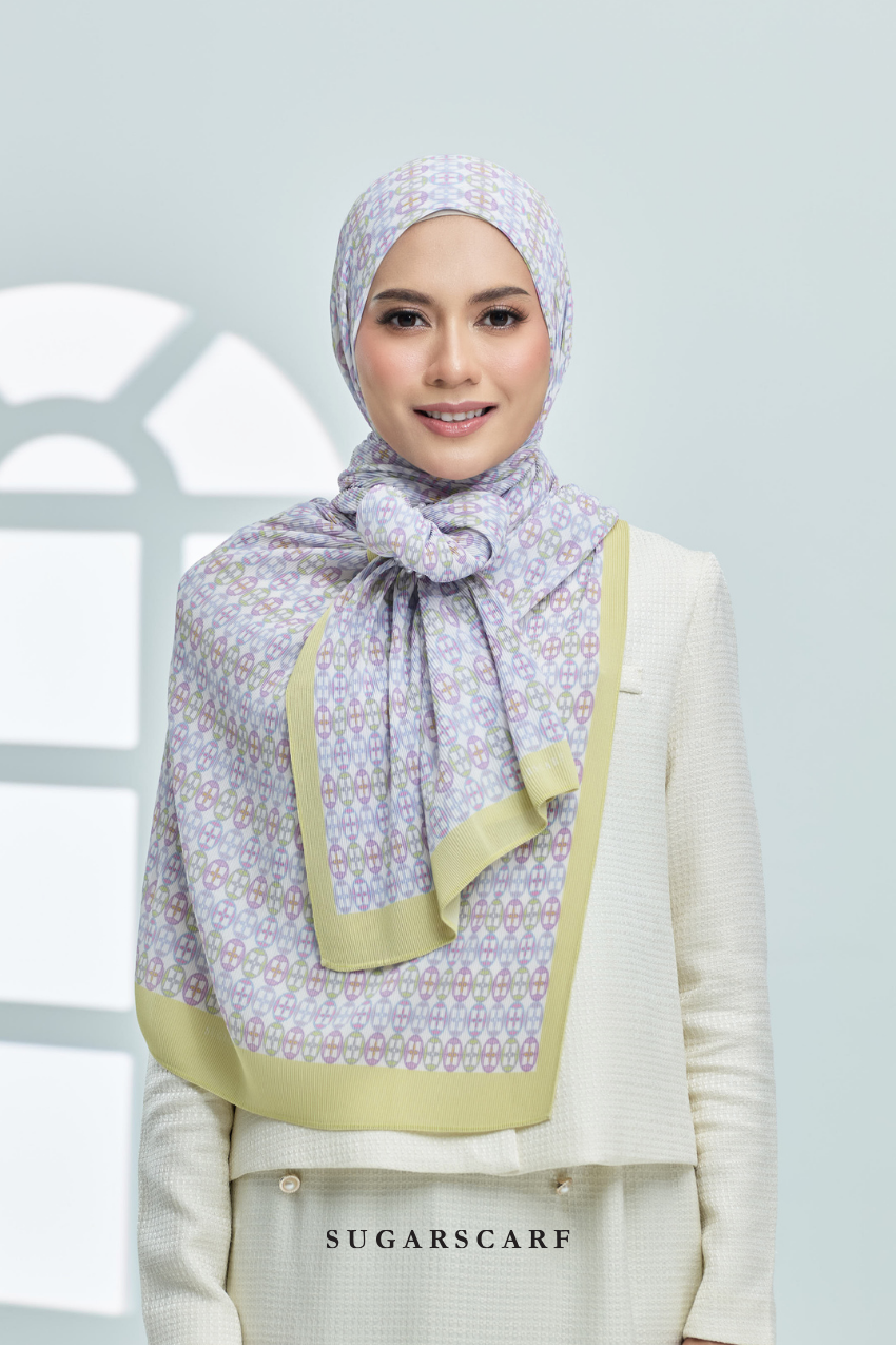 ( Full Wide Pleats Shawl ) Girl Boss ( Learning )