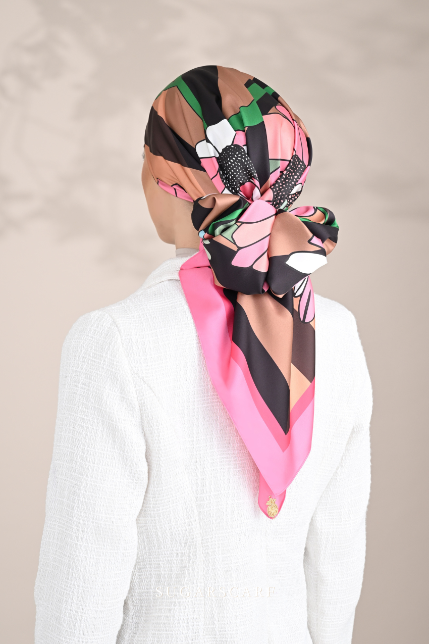 YES DEFECT - ( Square ) Blooming Matte Satin Silk Square ( STAY FOCUS )