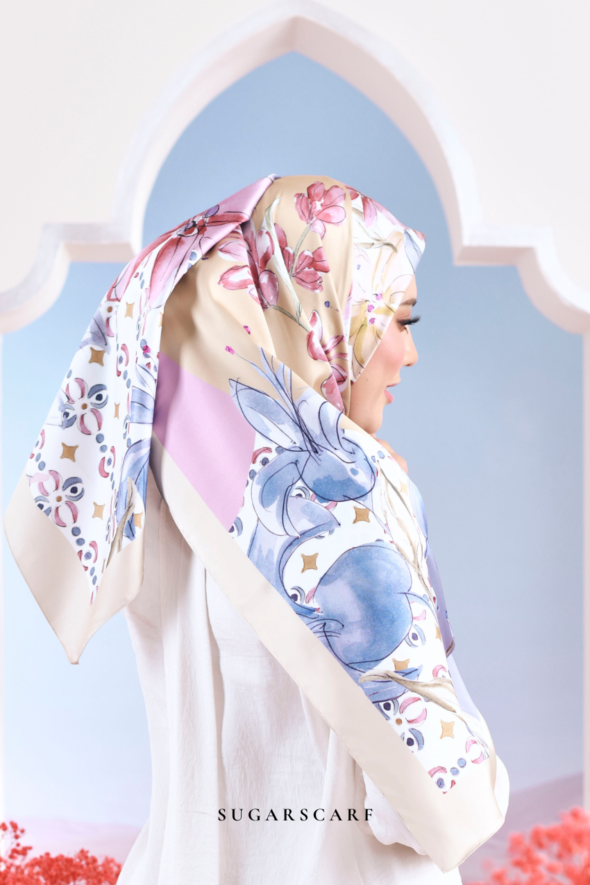( Square ) Garden of Hurrem Bloom Mixed Silk Satin Scarf ( NADINE )