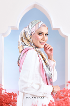 YES DEFECT - ( Square ) Garden of Hurrem Bloom Mixed Silk Satin Scarf ( SELINE )