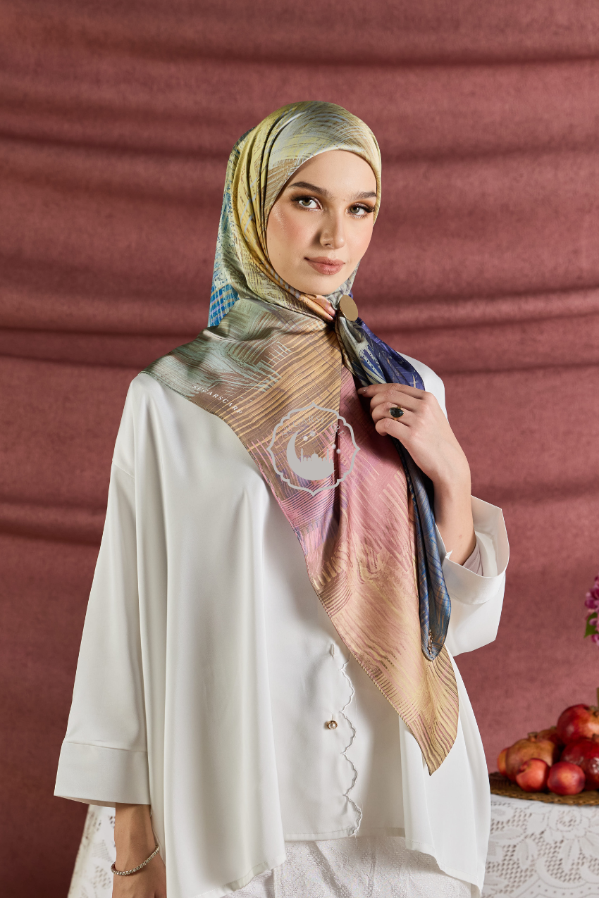 YES DEFECT (Square ) Celeste In Mixed Silk Matte Satin (Serinity)