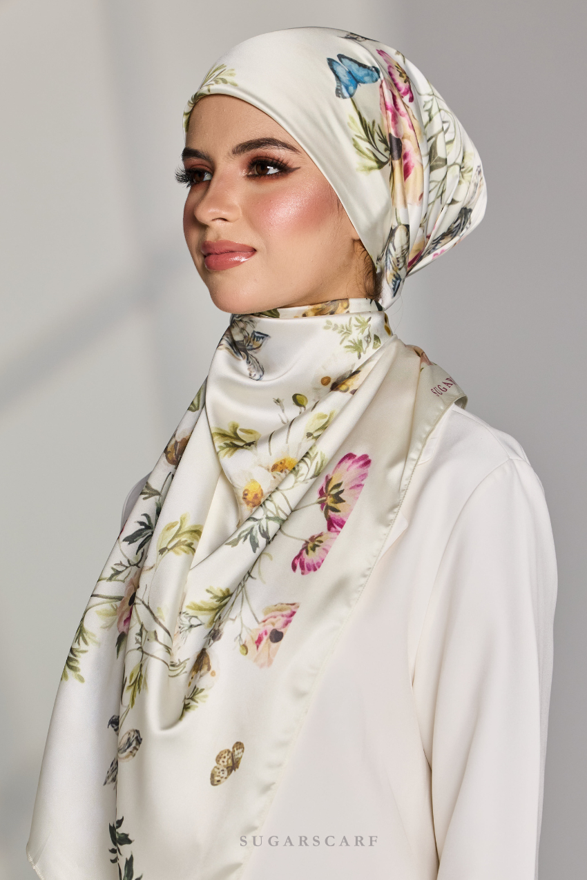 YES DEFECT Matte Satin Silk Sq (Garden Whimsy) in Garden Mirage