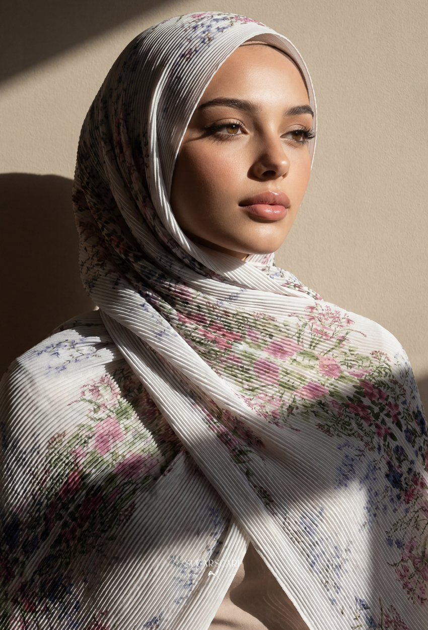 Fall In Love Wide Ultra Fine Pleated Shawl Ironless · in Lumere