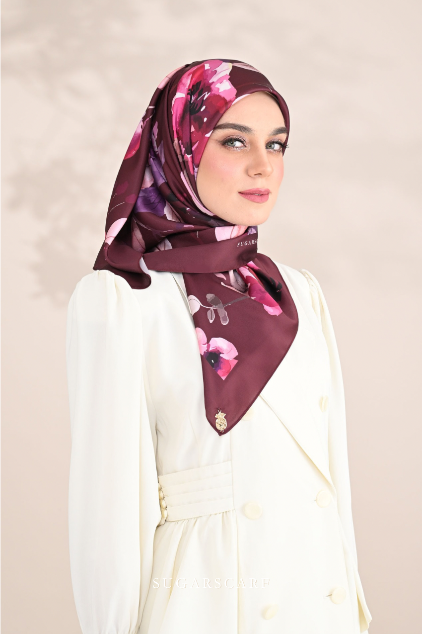 YES DEFECT ( Square ) Morning Bloom Mixed Satin Silk Square ( Off Day )