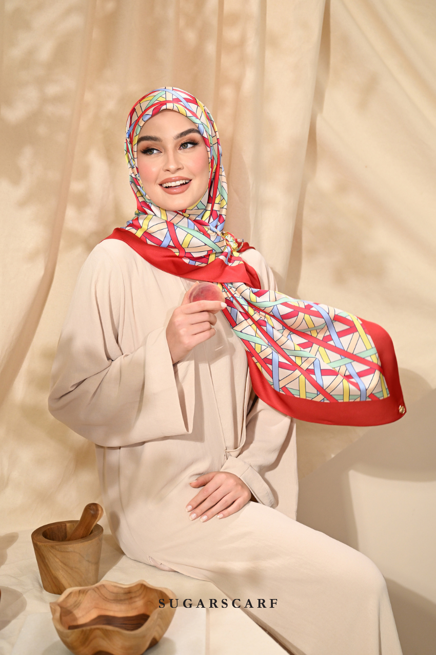 ( Square ) Classy Simpulan Mixed Satin Silk Scarf ( PELITA )