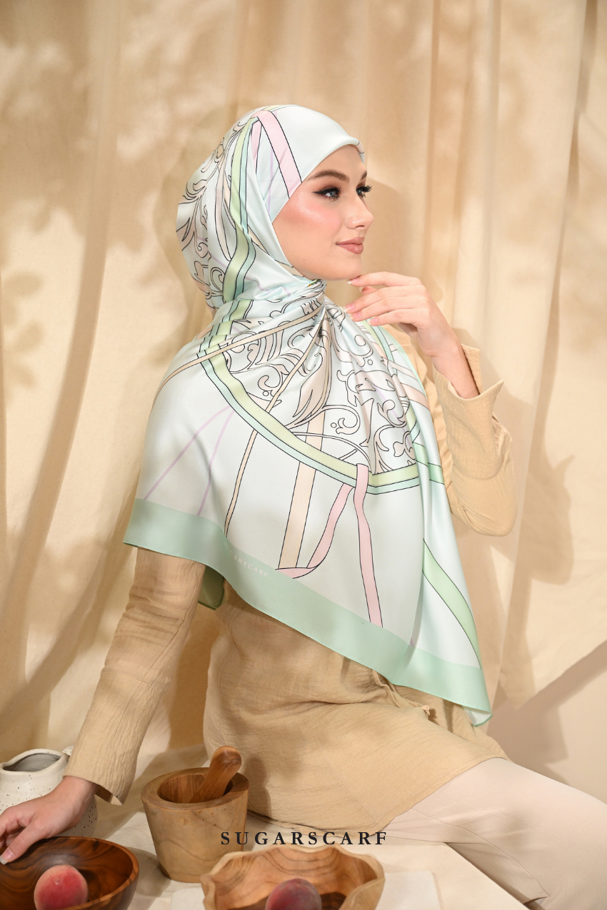 ( Square ) Classy Harmoni Mixed Satin Silk Scarf ( BOND )