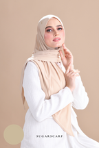 Claudia Triangle Style (Semi Instant Hijab) (Caramel)
