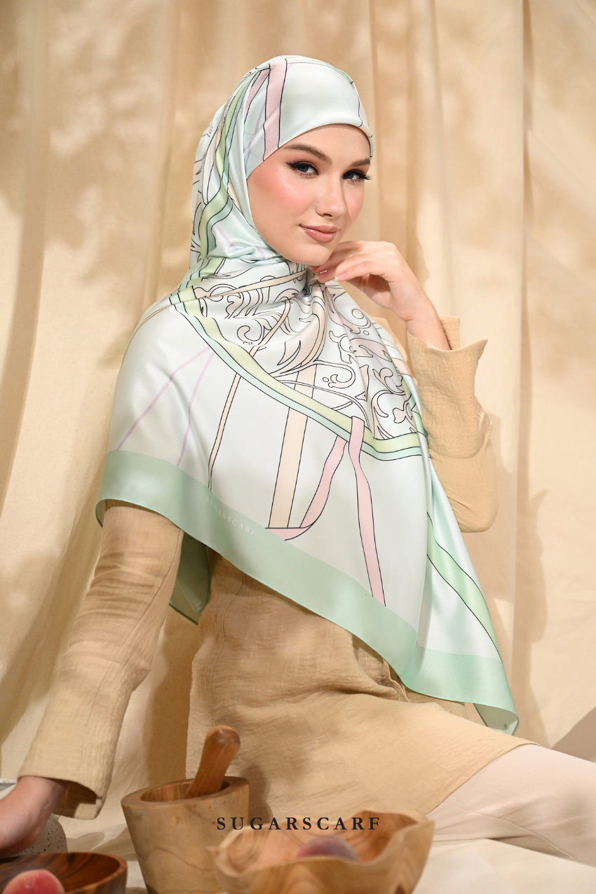 ( Square ) Classy Harmoni Mixed Satin Silk Scarf ( BOND )