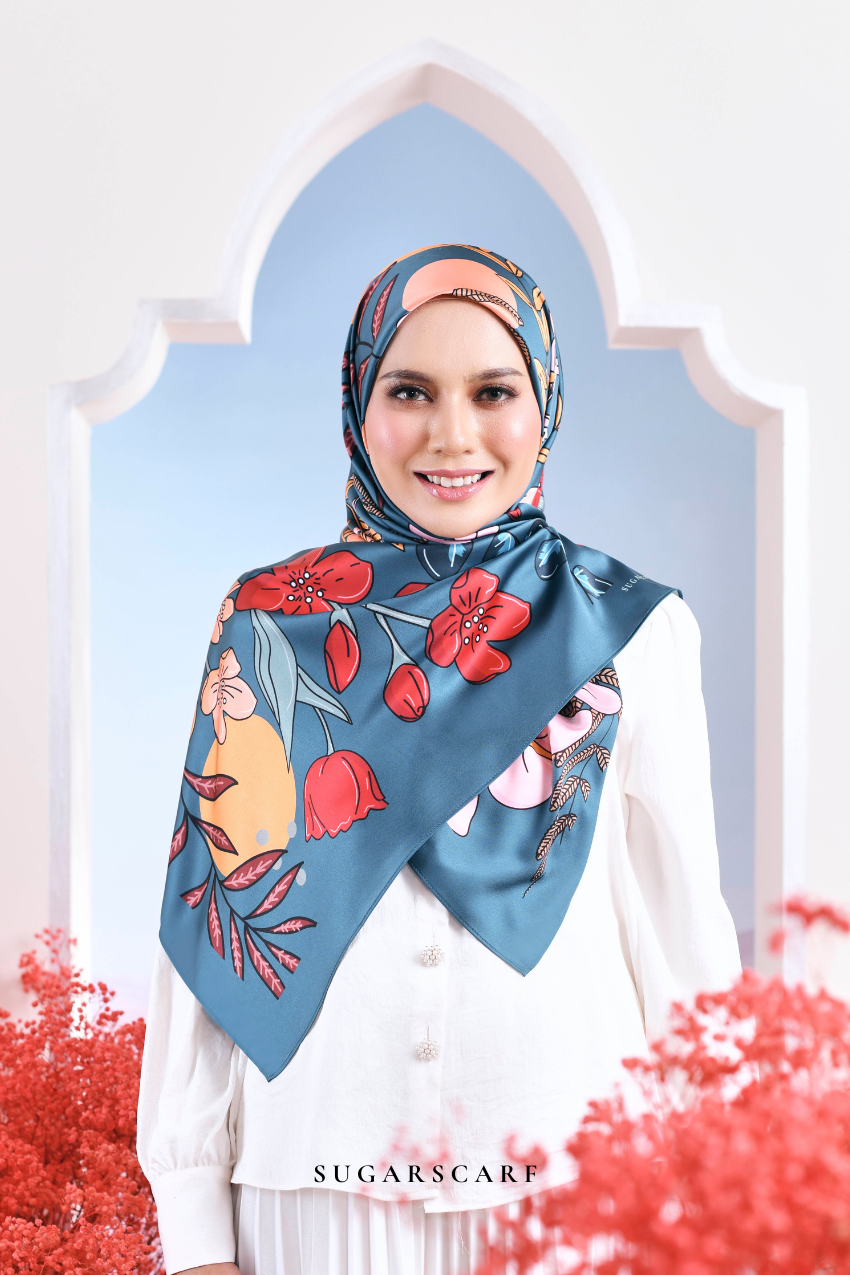 YES ( Square ) Garden of Hurrem Bloom Mixed Silk Satin Scarf ( HUVVA )