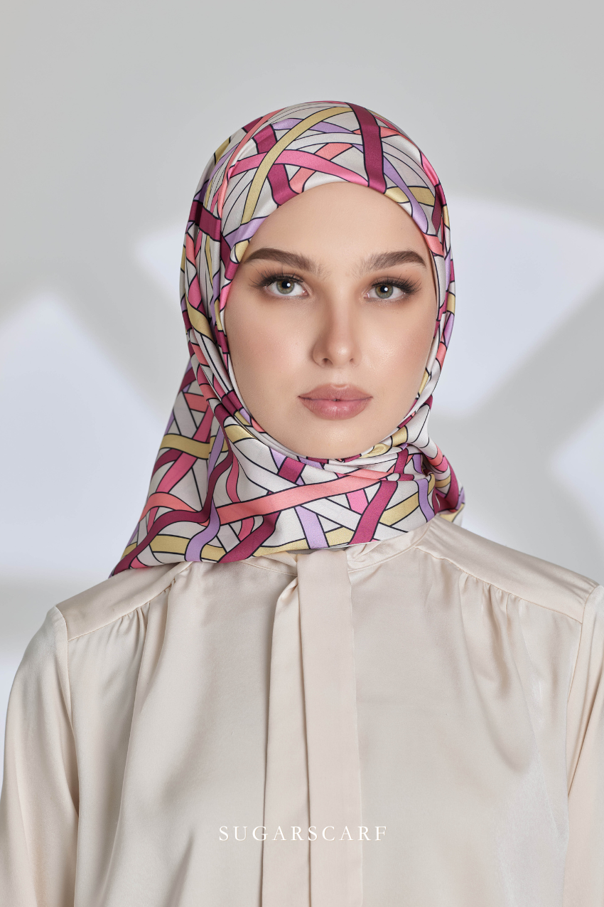 ( Square ) Classy Simpulan Mixed Satin Silk Scarf ( RESTU )