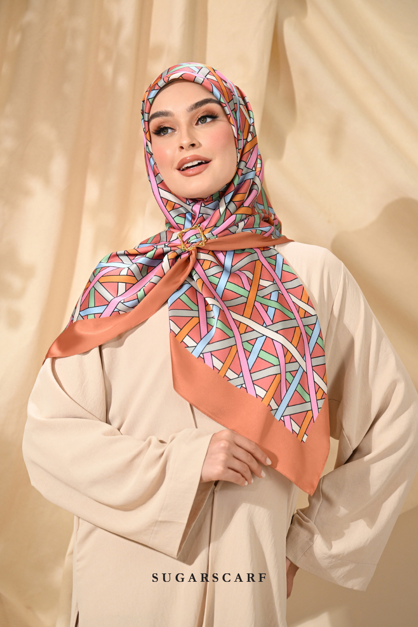 ( Square ) Classy Simpulan Mixed Satin Silk Scarf ( OPEN HOUSE )
