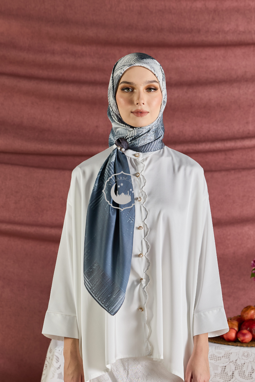 YES DEFECT ( Square ) Celeste In Mixed Silk Matte Satin ( Effortless )