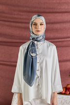 YES DEFECT ( Square ) Celeste In Mixed Silk Matte Satin ( Effortless )