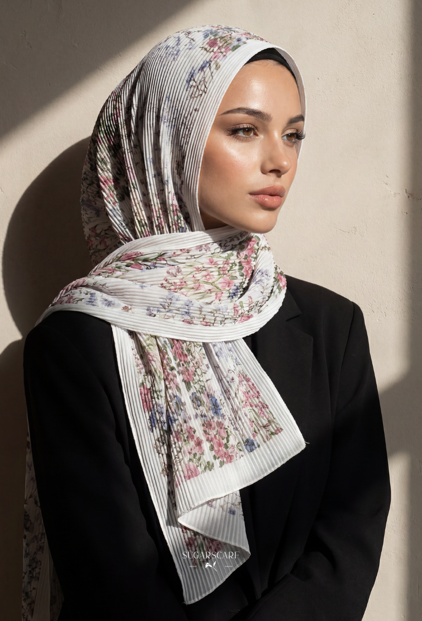 Fall In Love Wide Ultra Fine Pleated Shawl Ironless · in Lumere