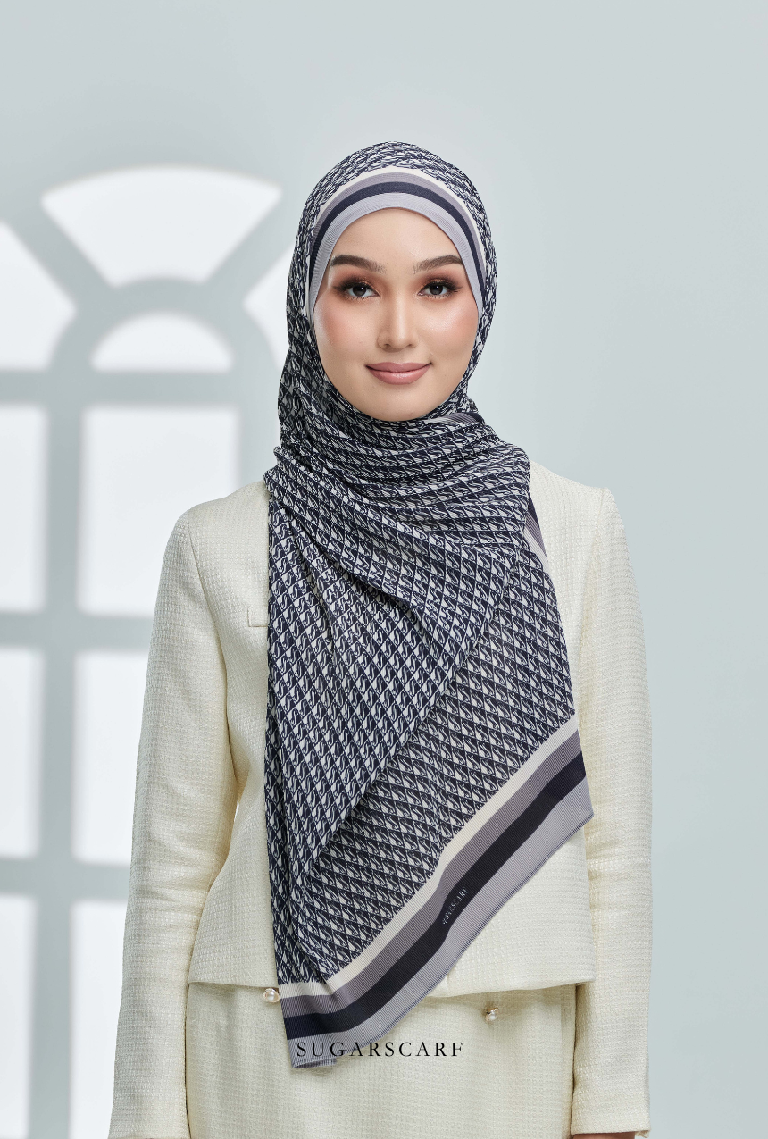 (SAMPLE) ( Full Wide Pleats Shawl ) Classy Monogram ( SMOKEY EYES )