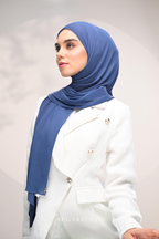 (SAMPLE) ( Full Wide Pleats Shawl ) Elegant Folds Everyday Ironless Pleats Shawl ( Semporna )