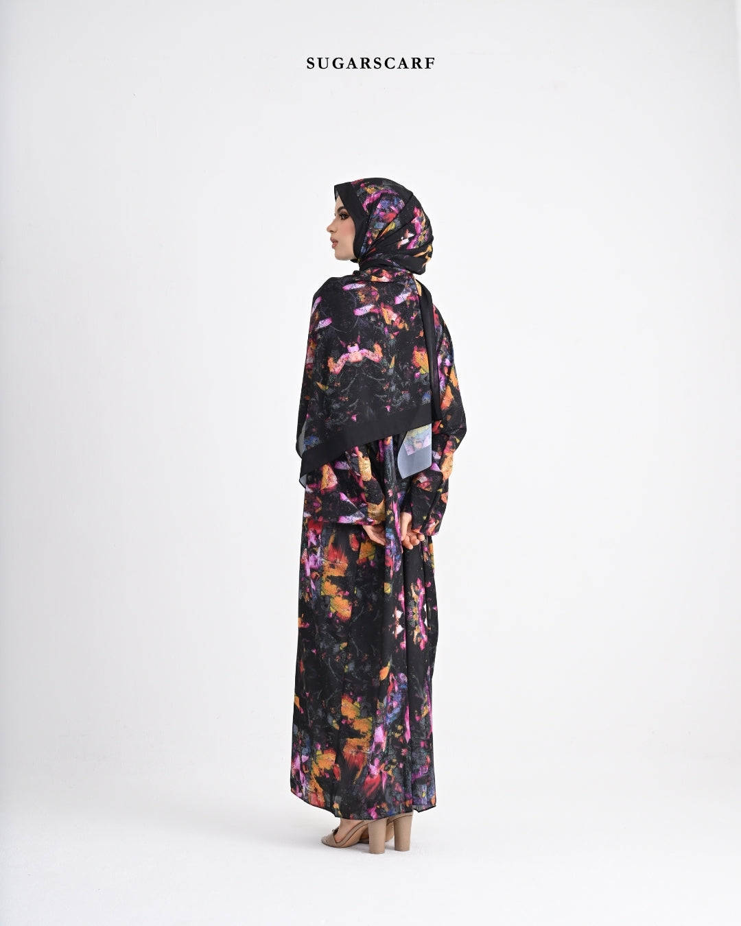 She is In Bloom Abaya Outer in Yuna