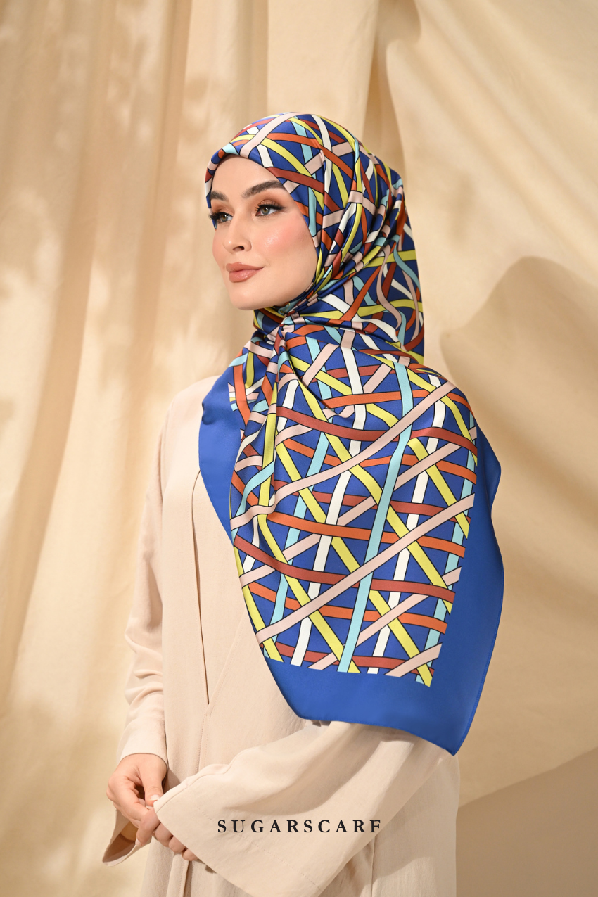 YES DEFECT - ( Square ) Classy Simpulan Mixed Satin Silk Scarf ( ANAK BULAN )