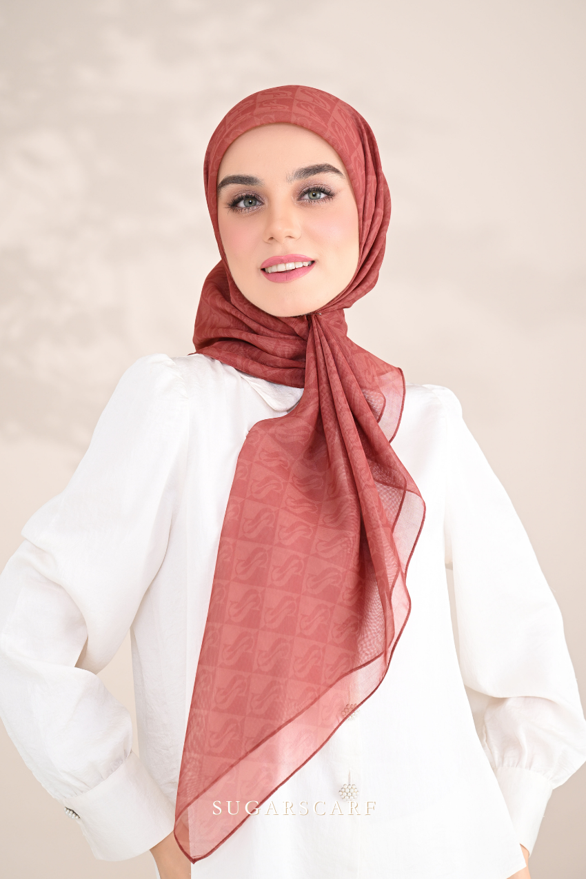 YES DEFECT - ( Square ) SSMonogramJP Voile in ( Bronze Brown )