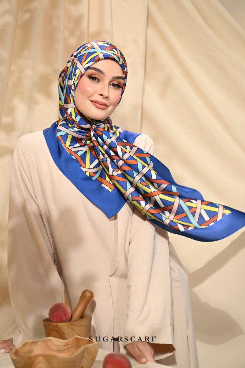 YES DEFECT - ( Square ) Classy Simpulan Mixed Satin Silk Scarf ( ANAK BULAN )