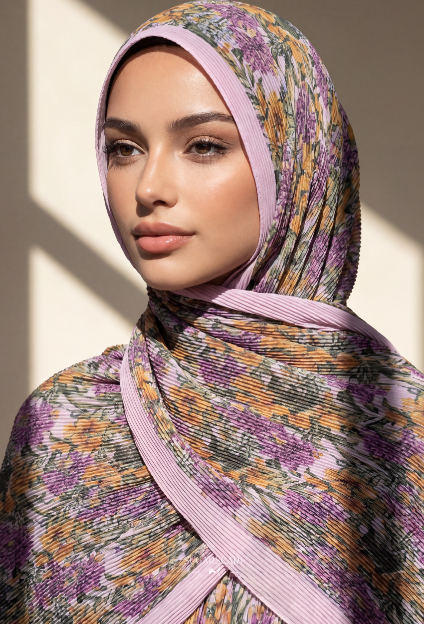 Fall In Love Wide Ultra Fine Pleated Shawl Ironless · in Ornella