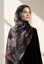 Fall In Love Wide Ultra Fine Pleated Shawl Ironless · in Avante